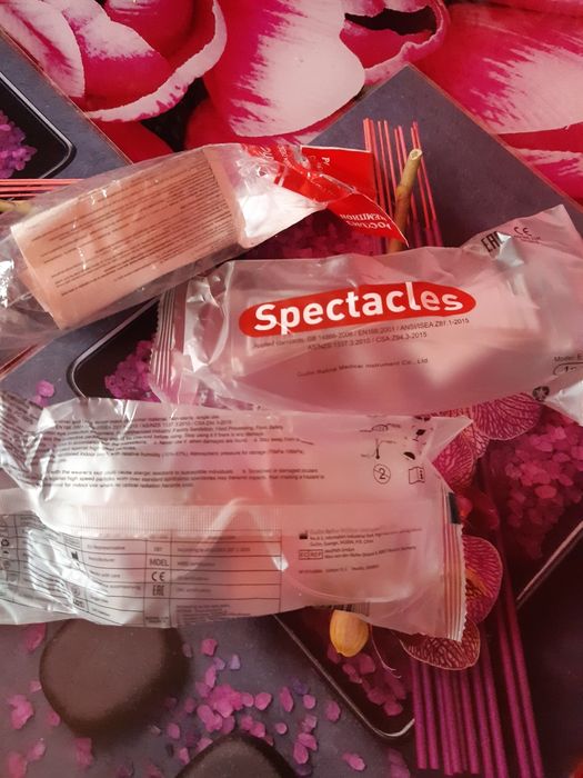Очки защитные продам