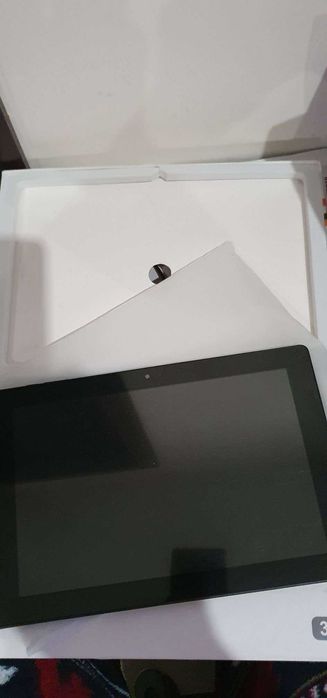 Storex eZee Tablet 10" — Like New64552211125762121