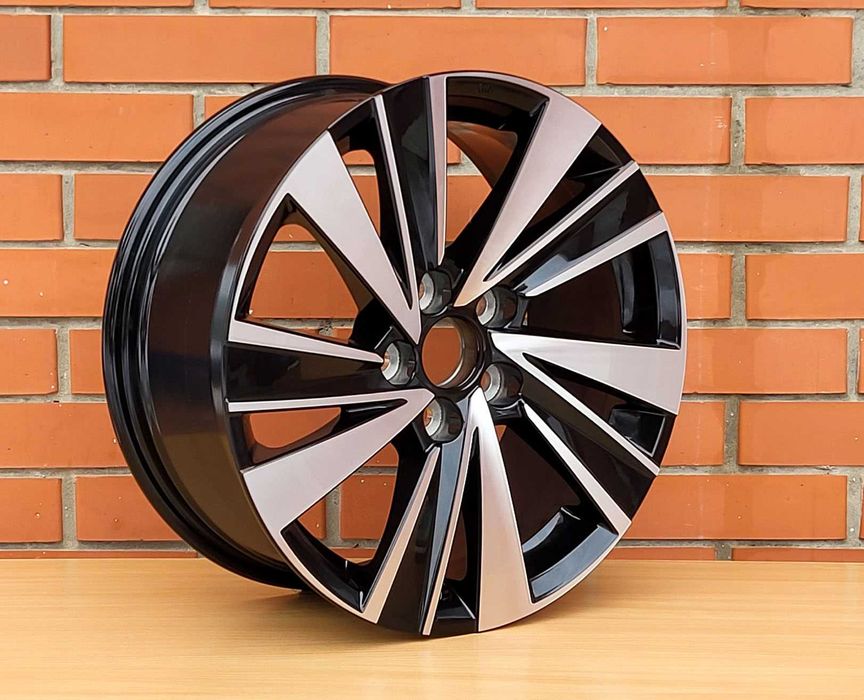 Felga Aluminiowa Toyota Corolla Auris 7,5x17 5x114,3 ET40 Oryginał