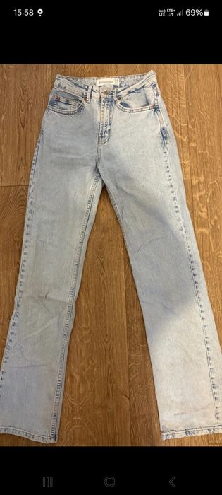 Jeansy spodnie stradivarius straight leg xs