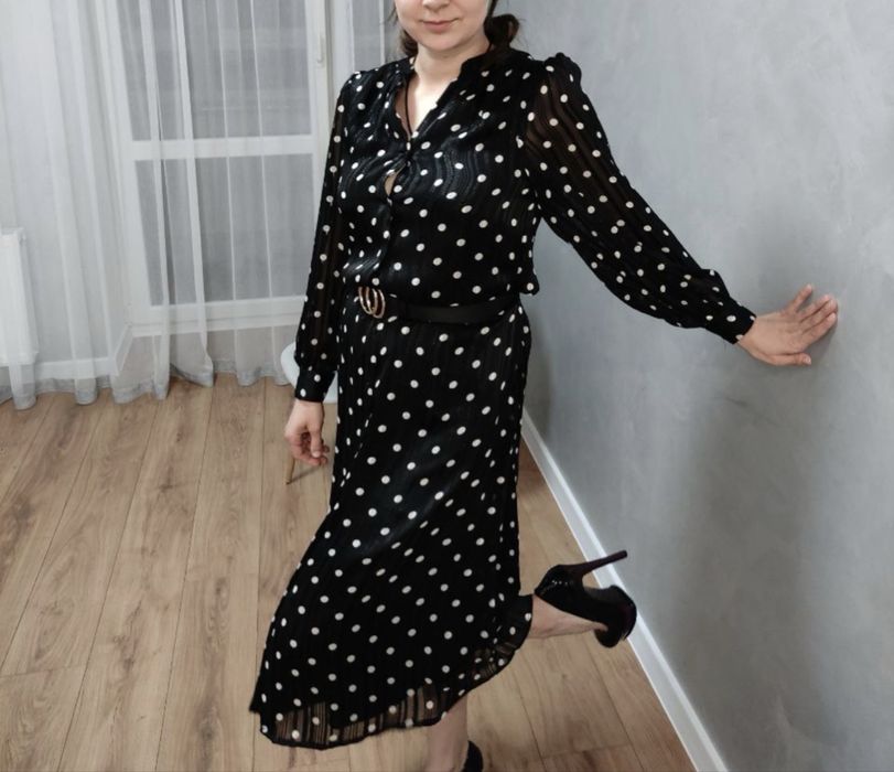 Сукня в горошок С-М