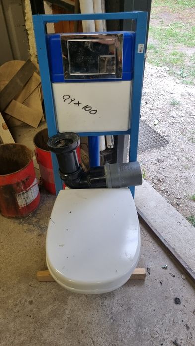 Wc podtynkowy stelarz