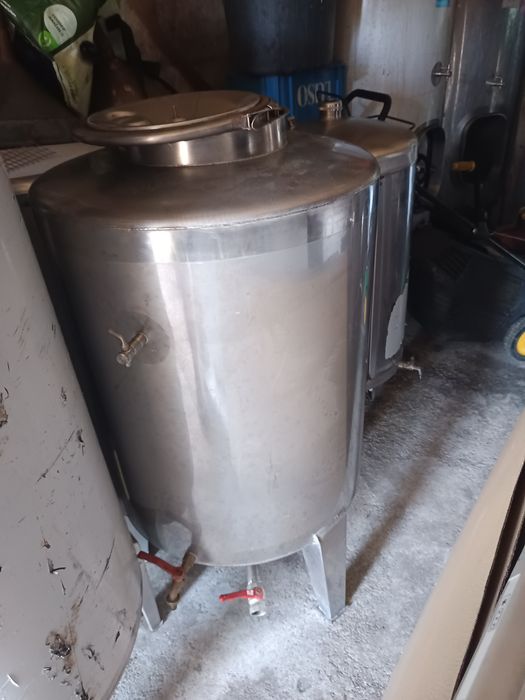 Cuba de inox de 260 litros