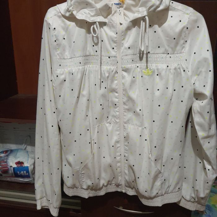 Ветровка адидас  .