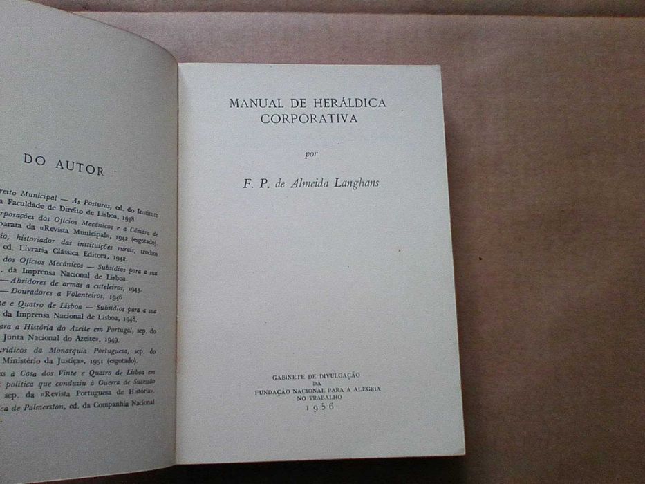 Manual de Heráldica Corporativa