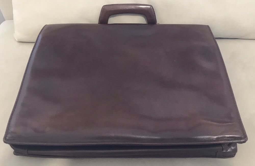 Mala Pasta executivo coro 100% Pele genuína. Luxo. Oportunidade única