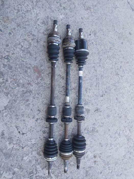 Полуось  привод правый 1.6 1.8 шевроле лачетти Chevrolet Lacetti