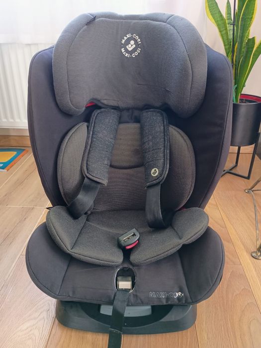 Fotelik samochodowy maxi Cosi titan 9-36
