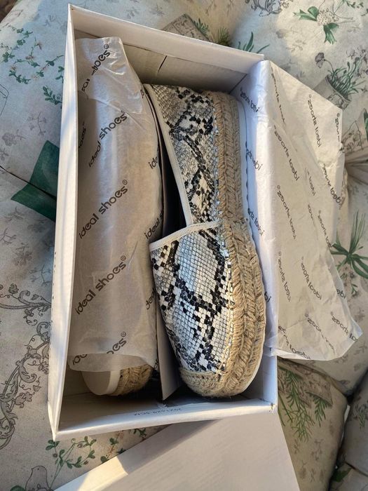 Espadryle na platformie