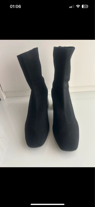 Botas em licra em muito bom estado tamanho 36