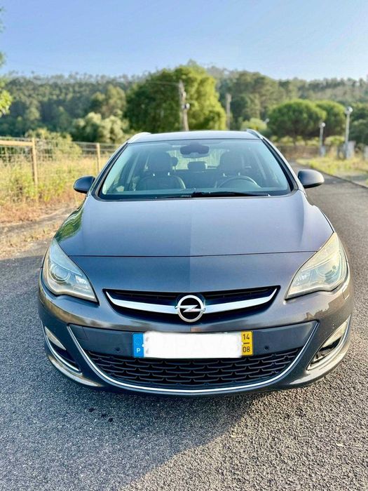Opel Astra J 2.0 CDti Caixa Automática