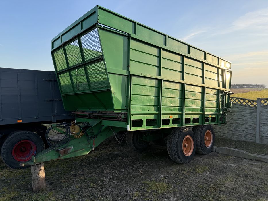 Fortschritt t088 przyczepa objętościowa