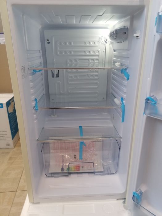 Lodówka w stylu retro medion