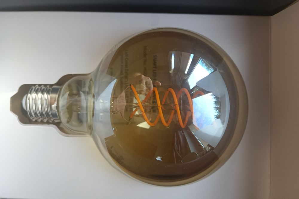 Bramka Lidl silvercrest zigbee LAN i 3 żarówki led z czego 2 nowe.