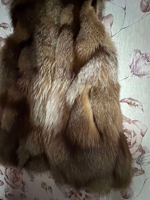 Жилет з натурального хутра