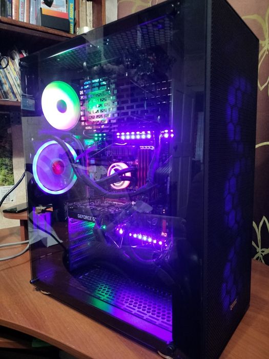 Эксклюзивный, игровой ПК Asus ROG