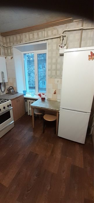 Продам 2х ком на днепрострое