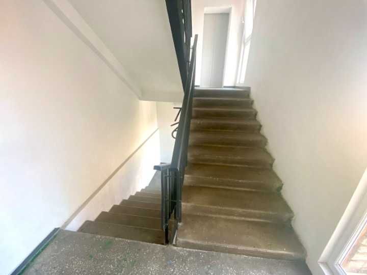 Продаж кімнати в гуртожитку. вул. Тичини