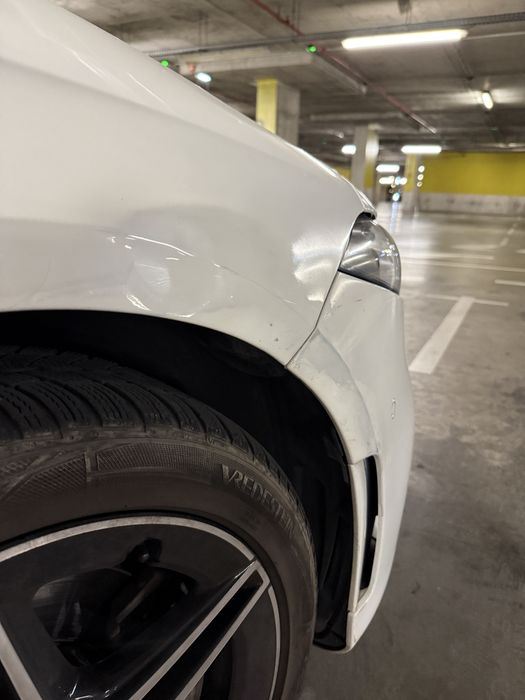 Mercedes Benz A250e Limousine AMG Line 8G-DCT