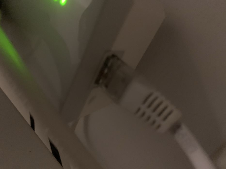 Powerline TP-Link AV600 TL-PA4010P KIT (Com Tomada Integrada)