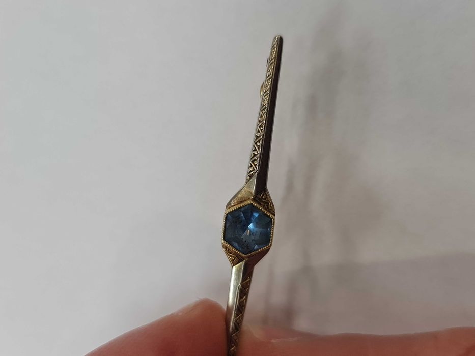 Złota broszka/ Złoto 585/ 1.64 gram