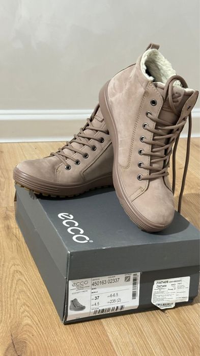 Жіночі черевики ecco нові