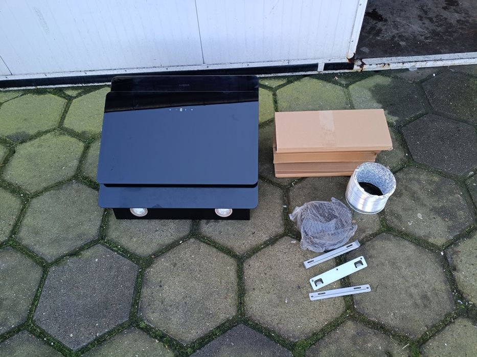 Aurica 60 Okap przyścienny 60 cm