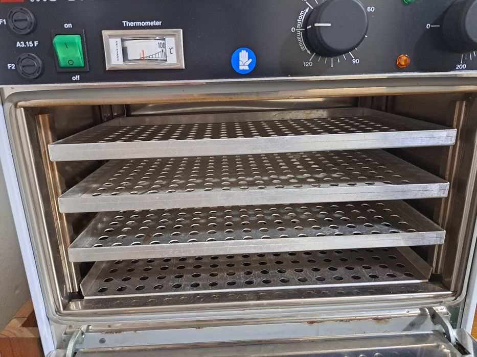 Estufa de esterilização Tau 2000