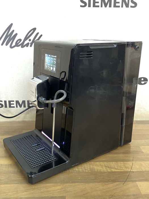 Кавоварка/кофемашина з Німеччини Krups Intuition