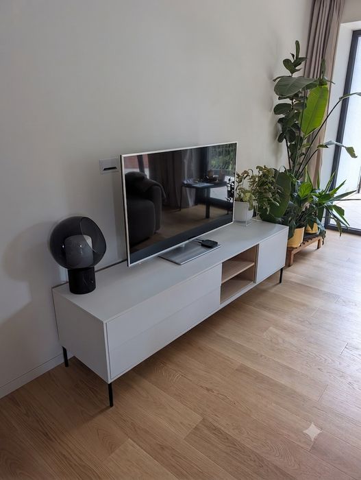 Malowana komoda  RTV pod telewizor z szufladami