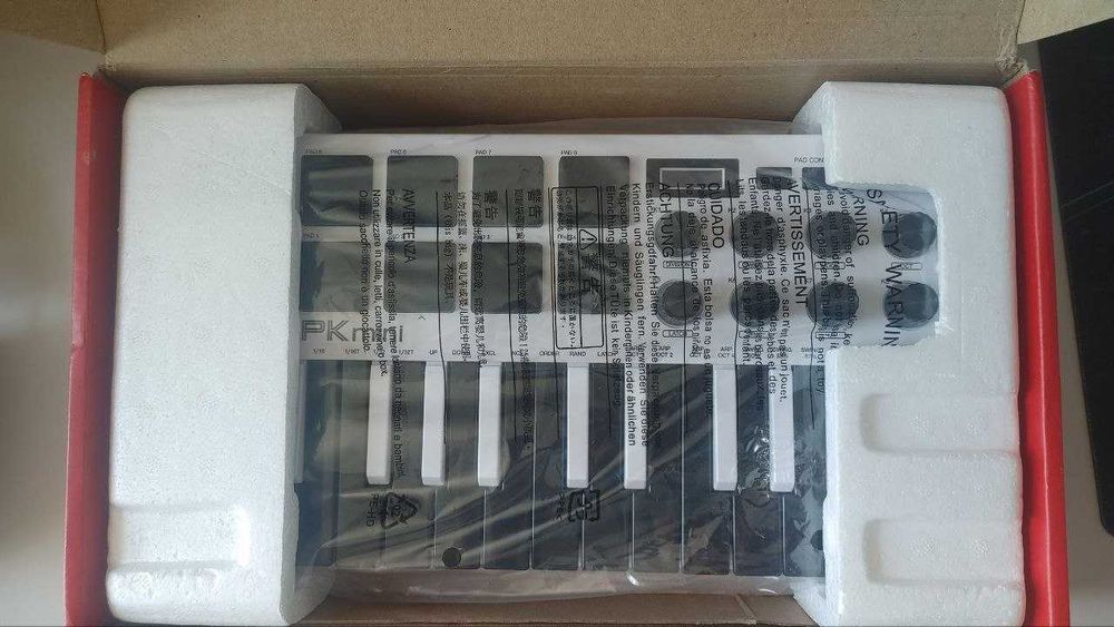 AKAI mini mpk3 стан нової