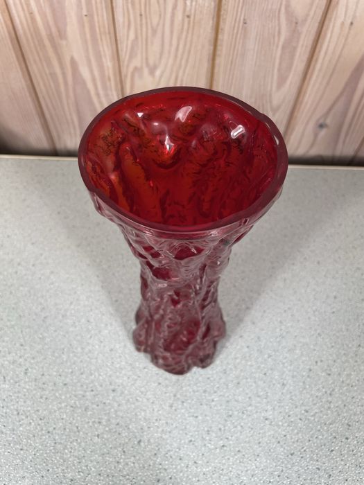 Wazon space age magmowy