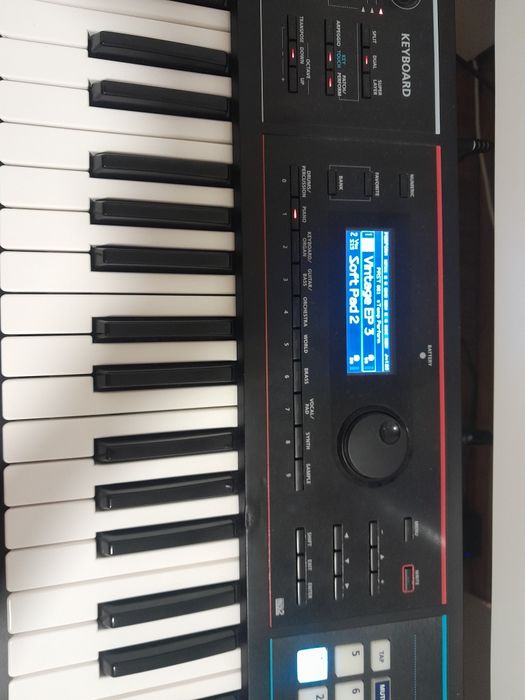 Sintetizador Roland Juno-DS 61
