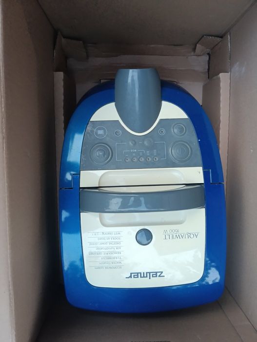 Комплектуючі пилососа Zelmer є всі деталі комплекту