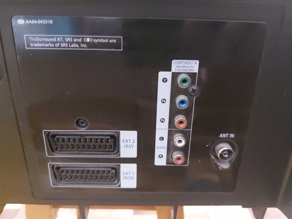 Великий Samsung 29" телевізор з плоским екраном ТВ Sony