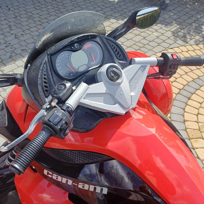 Can am Spyder 2009r