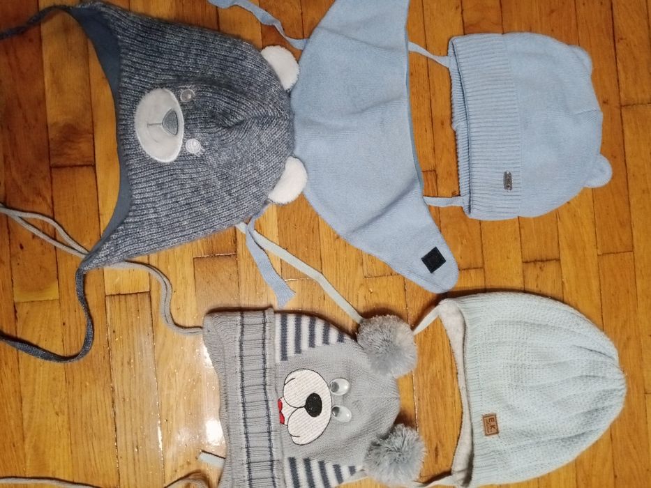 Шапочки на хлопчика від 6 місяців до трьох