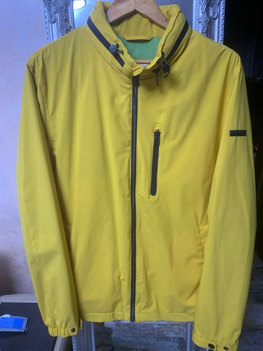 Чоловіча легка куртка (вітрова)