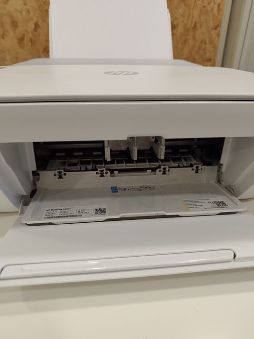 Impressora HP deskjet 2870 usada 4 tinteiros usados