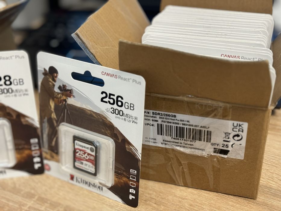 Kingston 256 GB SDXC Class 10 UHS-II U3 Canvas React Plus (SDR2/256GB)