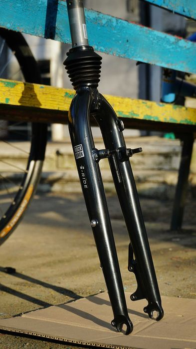 Rock Shox I-ride 28 700c ригід амортизаційна диск гравел турінг
