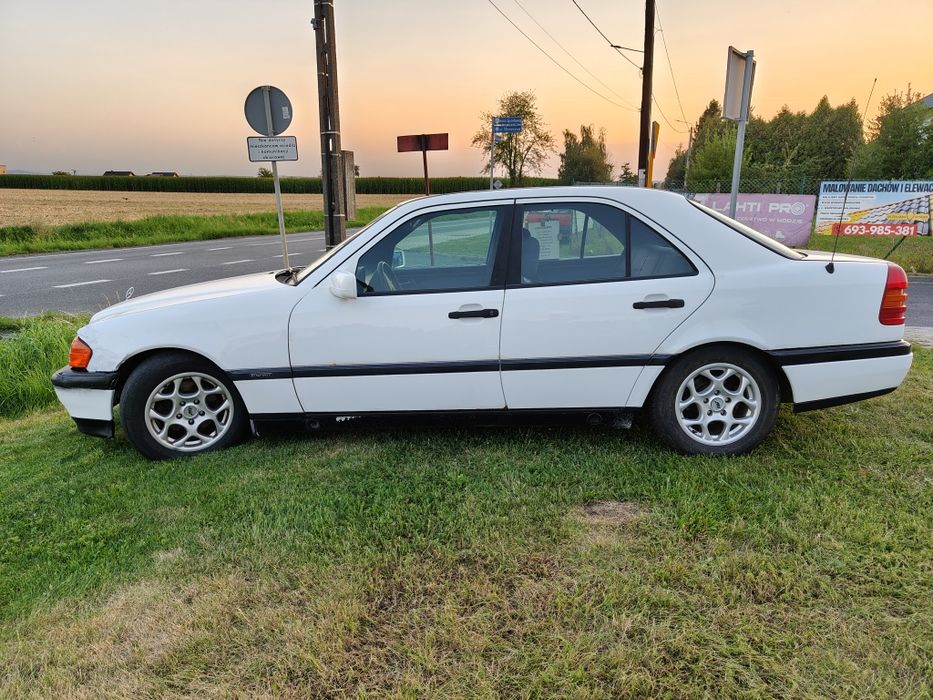 Mercedes Benz  C KLASA  220D