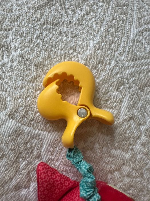 Підвісна іграшка Tiny Love Лисеня