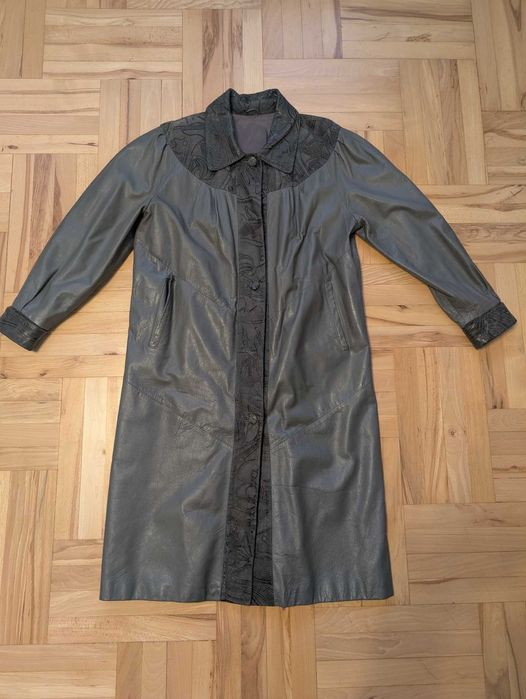 Damski płaszcz skórzany