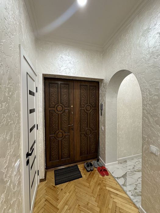 Оренда 3 кімнатної квартири центр люкс