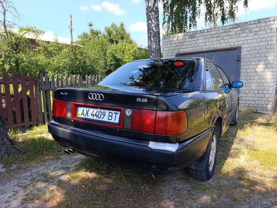 Продам Audi 100 C4