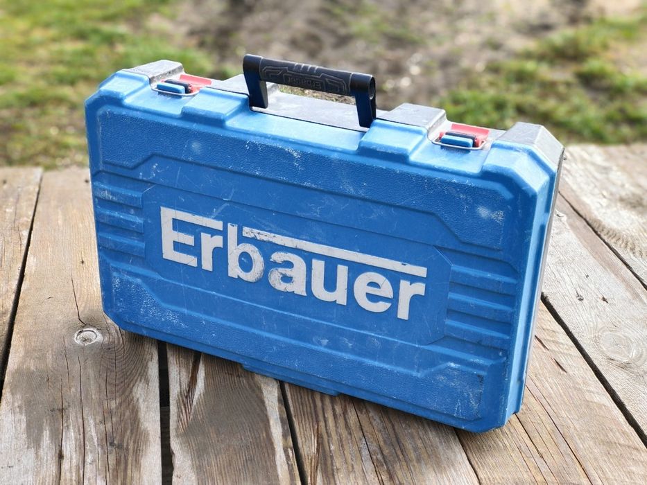 Wyrzynarka Erbauer 18V bateria 2Ah ładowarka skrzynka