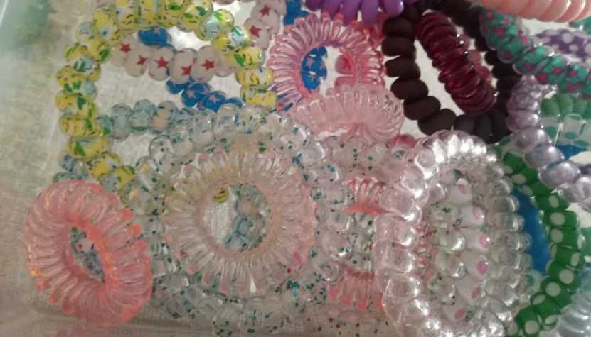 CONJ. ELASTICOS CABELO, Várias cores lindas, Novos!!!
