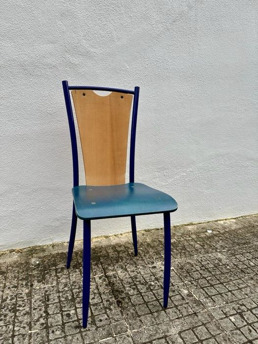 Cadeiras de madeira