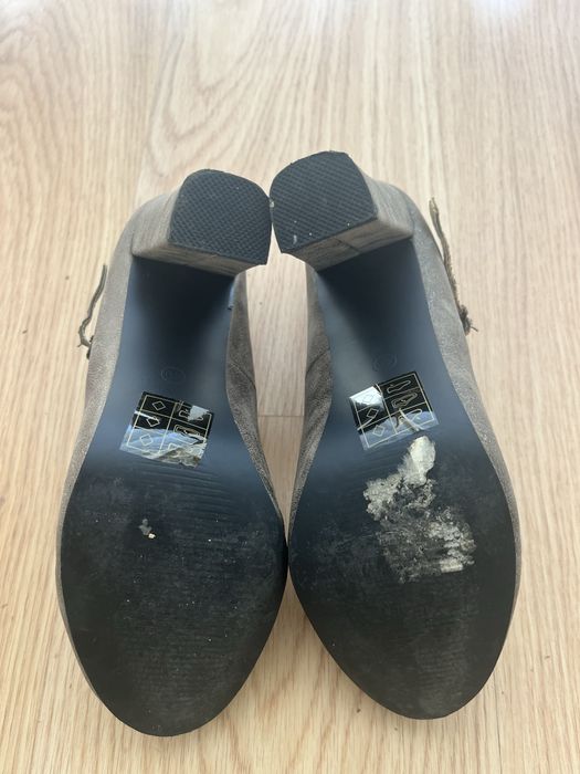 Sapatos Parfois, tom dourado, N.40